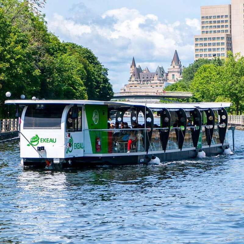 Ottawa: Rideau Canal Cruise - Commentary that makes the difference