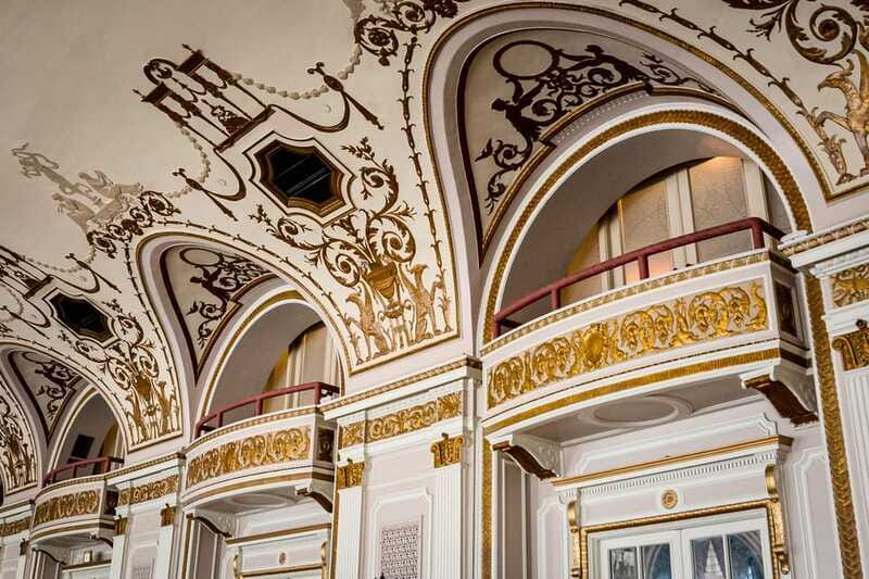 Ottawa: Secrets of the Château Laurier - Guided Hotel Tour - Stories That Reach Beyond the Hotel