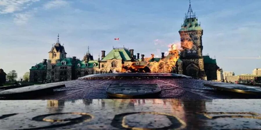 Ottawa: Small Group Night Tour With River Cruise - Key things to know before you book