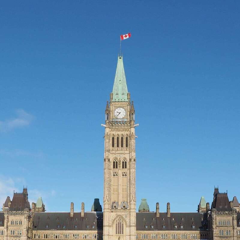 Ottawa: Walking Tour in the Heart of the Capital - Ottawa’s headline sights, explained rather than simply shown