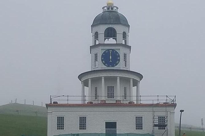 Peggy’s Cove & Halifax Historic Tour - Halifax Citadel: a quick look at the city’s military past