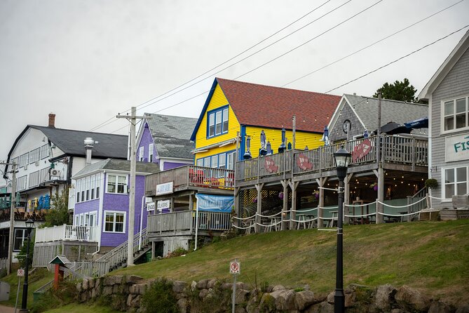 Peggy's Cove, Lunenburg and Titanic Cemetery Full Day Tour - A Guide-Led Ride Without Constant Commentary