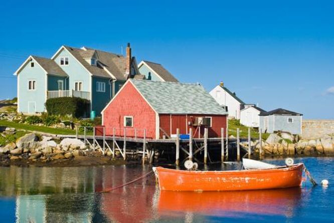 Peggy’s Cove/Mahone Bay & Lunenburg UNESCO HERITAGE SITE. - Key points to know before booking