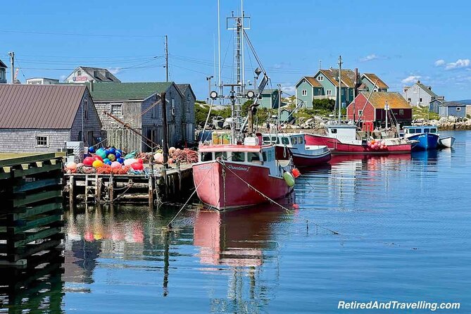 Peggys Cove Tour in Private Vehicle - Why Peggy’s Cove earns the drive from Halifax