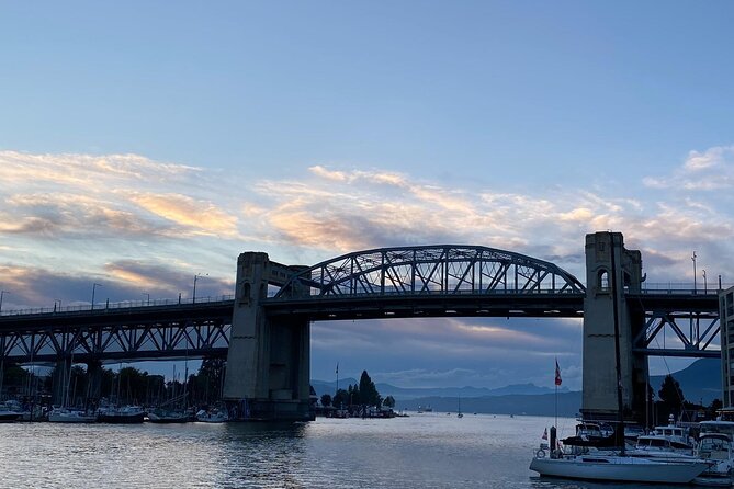 Private Guided Grand City Tour in Vancouver with your luggage - Why this private Vancouver tour works well between a cruise and a flight