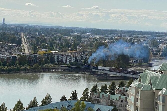 Private Guided Grand City Tour in Vancouver with your luggage - Edgemont Village is a neighborhood stop, not a winery visit