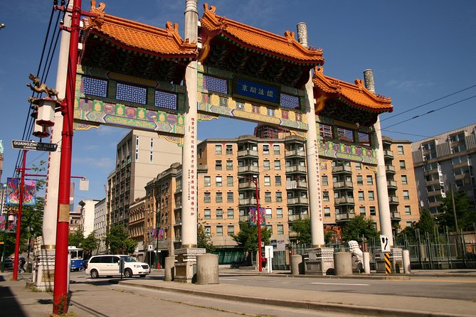 Private Tour: Vancouver Sightseeing and Capilano Suspension Bridge - Granville Island: your best chance to eat and browse