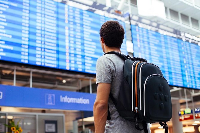Private Transfer from Vancouver Airport (YVR) - Timing, delays, and the downtown arrival