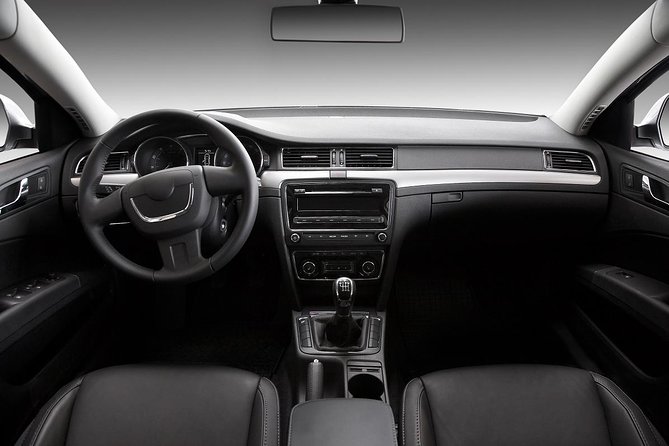 Private Transfer from Vancouver Airport (YVR) - Who gets the most from this transfer