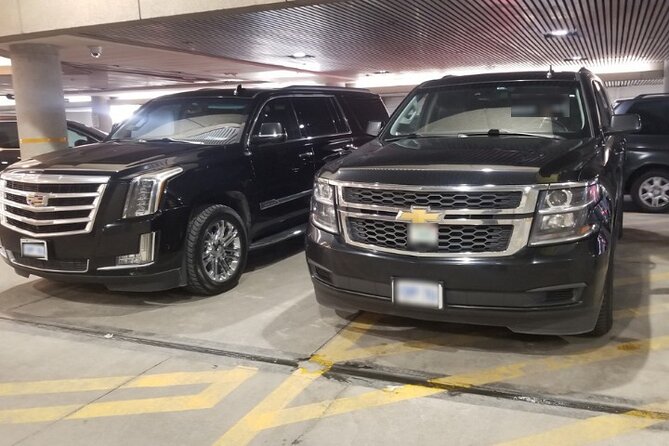 Private Transfer Toronto Pearson Airport To Toronto Hotels/Airbnb - The one-hour ride into Toronto