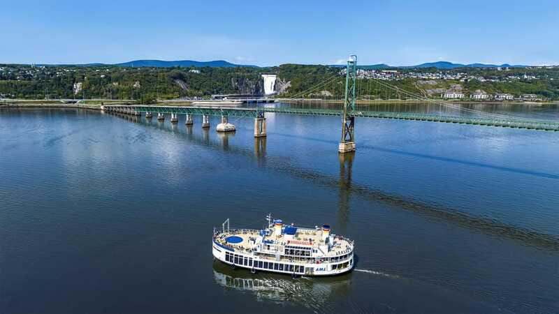 Québec City: Guided Sightseeing River Cruise - Weather, seating, and practical comfort