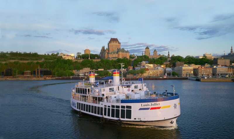 Québec City: Guided Sightseeing River Cruise - A boat built for relaxing, not rushing