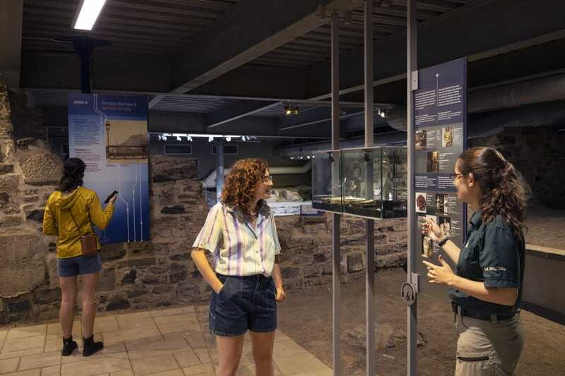 Québec City: Saint-Louis-Forts-and-Châteaux visit - What the artifacts reveal about daily life