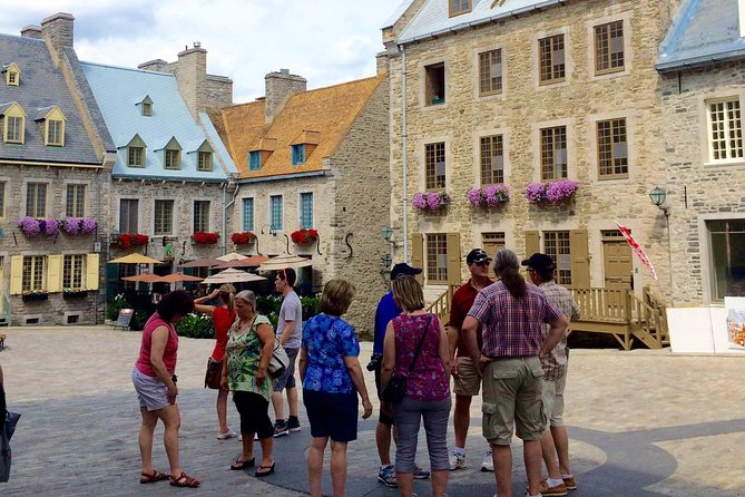 Quebec City Walking Tour - City Hall, the Basilica, and Seminary courtyard