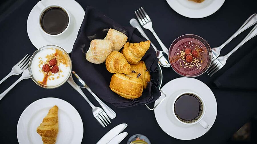 Québec City: Weekend River Brunch Cruise - Starting at Chouinard Pier