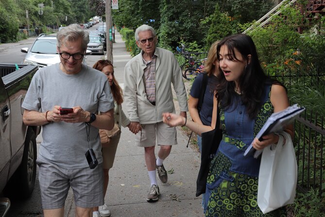 Rabbis, Writers and Radicals: Montreal Jewish History Walking Tour - What the guides do well, and where they can improve