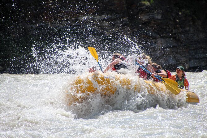 Rafting Athabasca Falls Run in Jasper - Gear, changing, and comfort