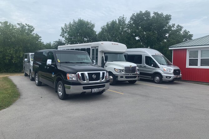 Relaxing Afternoon Wine Tour through Niagara's Wine Country - The guides make the difference