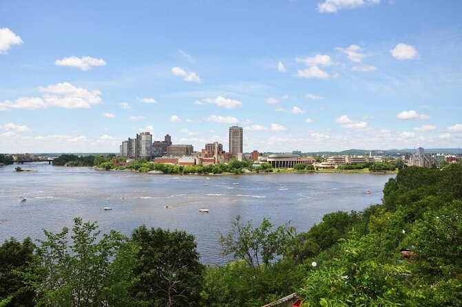 Self-Guided Biking in Ottawa-Gatineau - Riding the Ottawa River Pathway