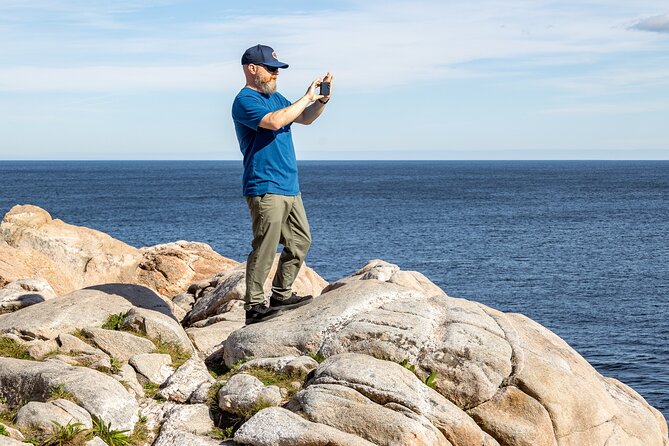 Shared Cruise Excursion - "Mini" Cabot Trail - Riding in a 14-passenger van