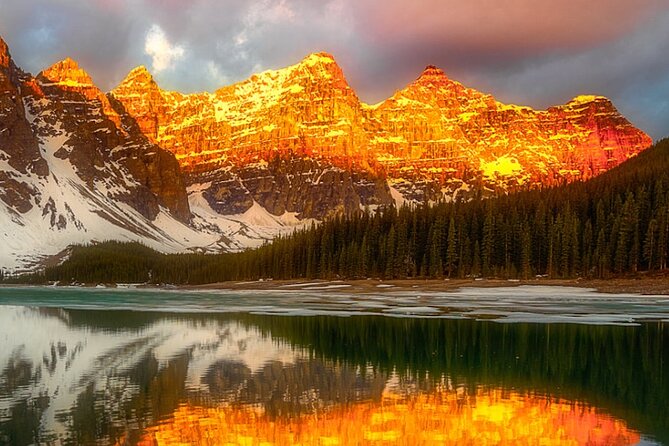 Shuttle Bus 2way BANFF to Lake louise & Moraine lake(1 hour each) - The first hour at Moraine Lake