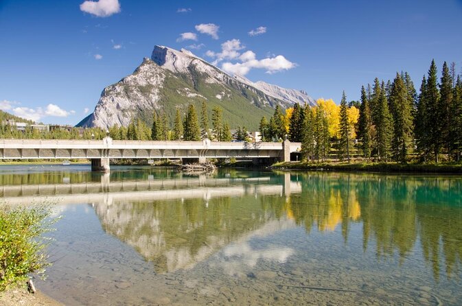 Spectacular Banff Day - Gondola Included - Key Points at a Glance