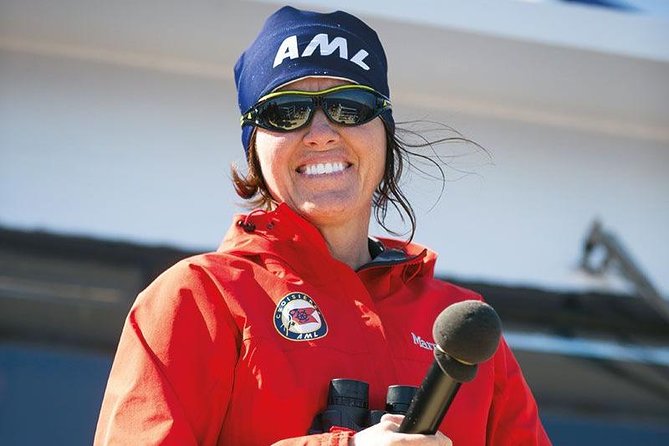 Tadoussac/Charlevoix: Whale Watching Tour - What the bilingual guide adds