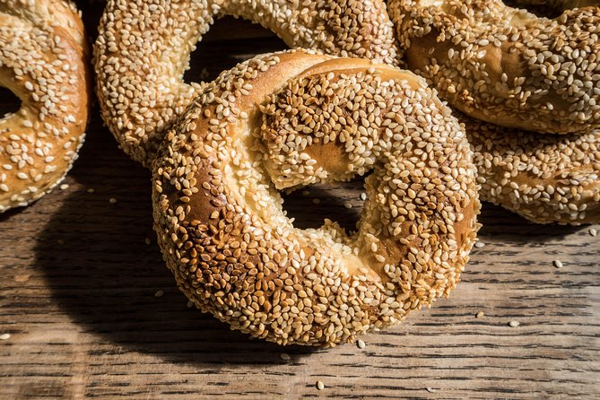 The Bagel Class presents : Montreal Bagel Making Workshop! - Why Montreal bagels deserve their own class