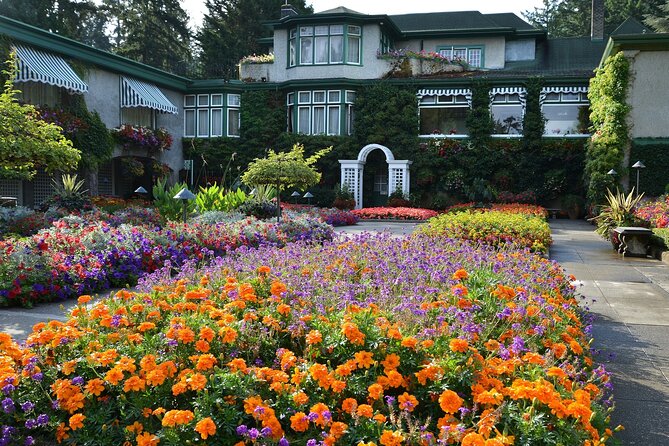 The Butchart Gardens Express Shuttle from Downtown Victoria - The ride north takes about 35 minutes