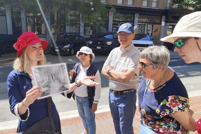 The Forbidden Downtown and Gastown Walking Tour - What the 4 p.m. start tells you about the walk