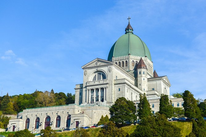 The Full-Day small-group comprehensive tour of Montreal - Saint Joseph’s Oratory and Mount Royal