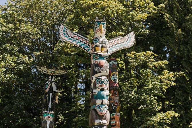 The Stanley Park Bicycle Tour by Cycle City Tours - Weather, Clothing, and Practical Comfort
