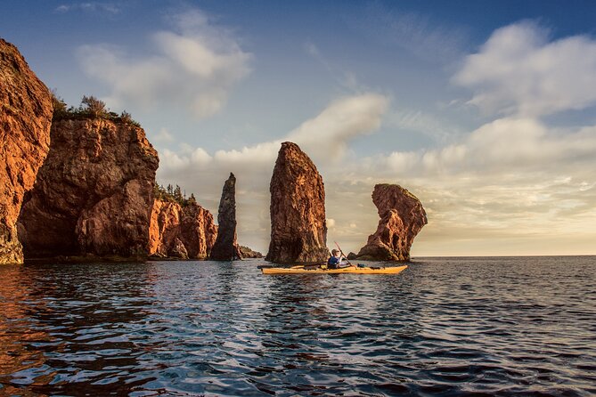 Three Sisters Sea Kayaking Day Tour - Clothing, body-size limits, and useful preparation
