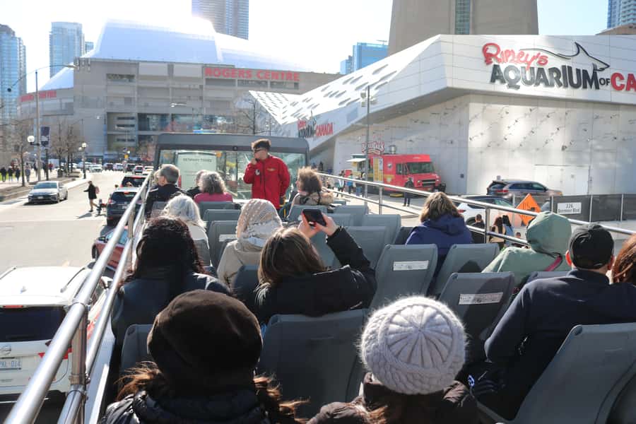 Toronto City Tour: 2-Hour Open-Top Experience - The Royal Ontario Museum and Bata Shoe Museum add culture