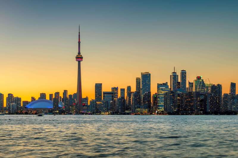 Toronto: City Views Harbor Cruise - What the commentary adds