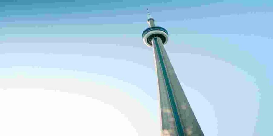 Toronto Highlights Walking Tour with Tower Entry - Fairmont Royal York and Union Station