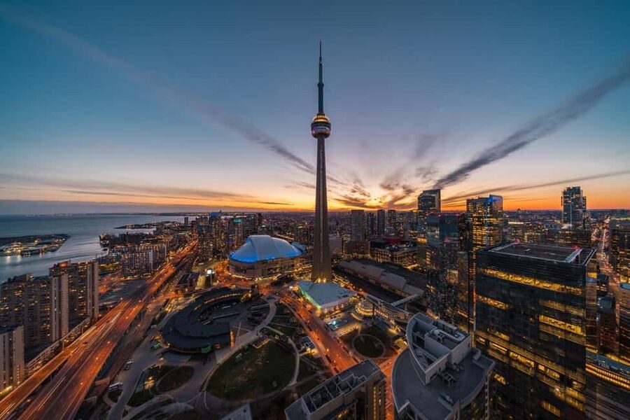 Toronto Highlights Walking Tour with Tower Entry - Reaching the CN Tower
