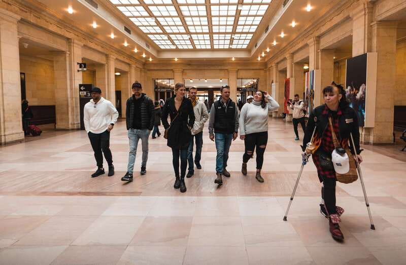 Toronto: Hollywood North Experience Film & TV Tour - Old City Hall, City Hall, and Nathan Phillips Square