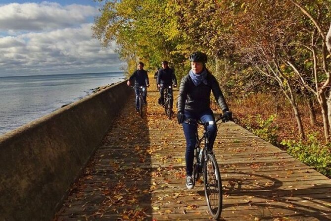 Toronto Islands Morning Bike Tour - Should you book the Toronto Islands Morning Bike Tour?
