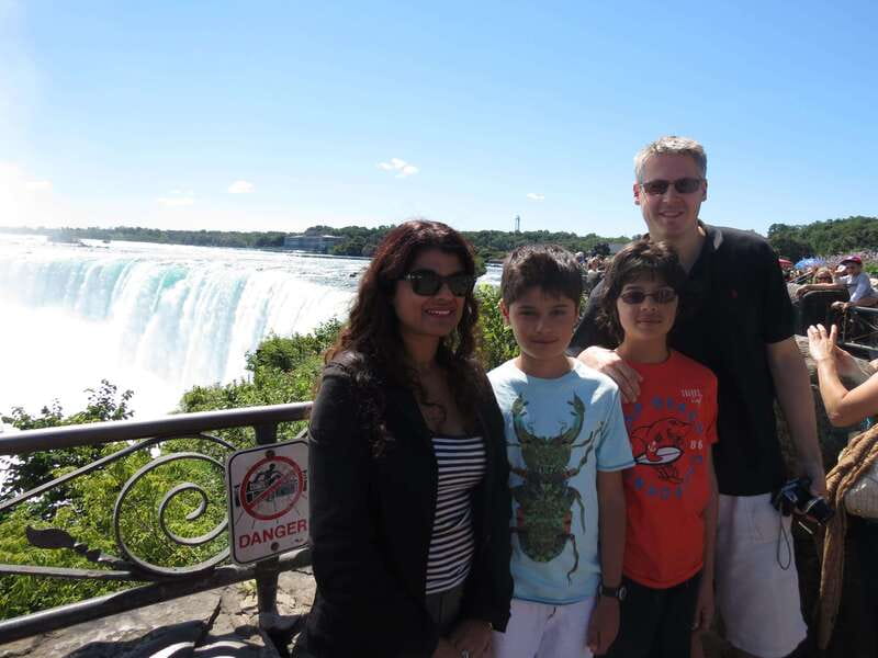Toronto: Niagara Falls Day Tour with Boat Option - Maple Leaf Place and Canada’s sweet side