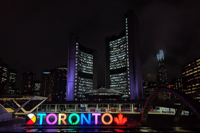 Toronto: Private Walking Tour with a Local - History, culture, and stories from local life