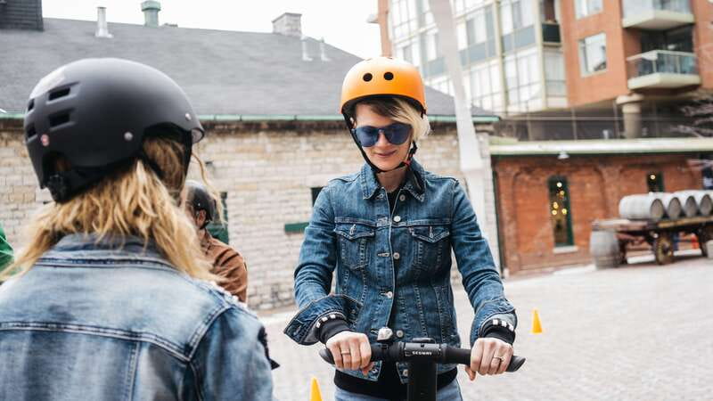 Toronto: Short Distillery District Segway Tour - Small groups and guide quality