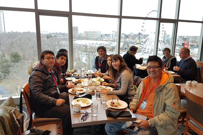 Toronto to Niagara Falls Day Tour with Boat Cruise and Lunch - The two-hour journey from Toronto