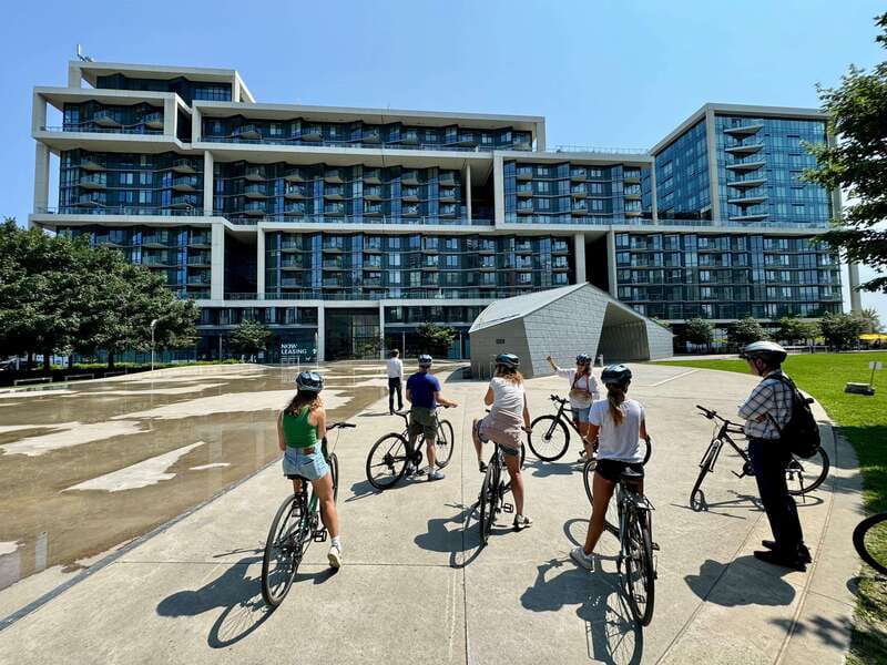 Toronto Waterfront and Islands Guided Bicycle Tour - What the $80 price really includes