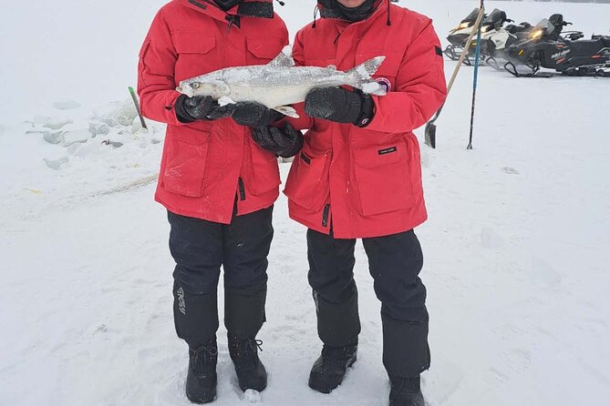 Ultimate Ice Fishing with Lunch - Why this Yellowknife ice fishing trip works