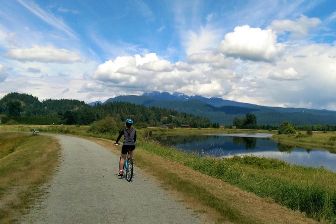Vancouver Biking and Hiking Tour including Lunch - What the $112.77 price includes