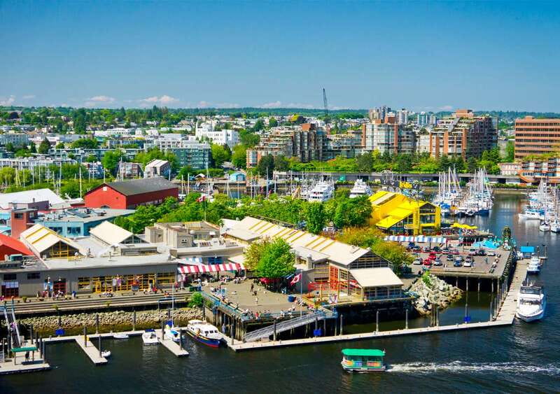 Vancouver: City Highlights Tour with Hotel Transfers - Rain or shine in Vancouver