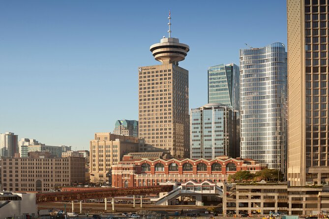 Vancouver City & Lookout Tour and Option to Add Airport Drop Off - Stanley Park and the Brockton Point totem poles
