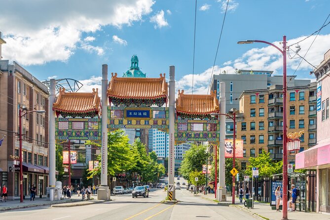Vancouver City Sightseeing Tour: Capilano Suspension Bridge & Vancouver Lookout - Capilano Suspension Bridge Park: the day’s main attraction