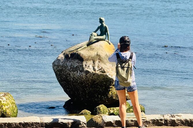 Vancouver City Tour: Stanley Park, Granville Island & False Creek - Chinatown, Gastown details, and city stories